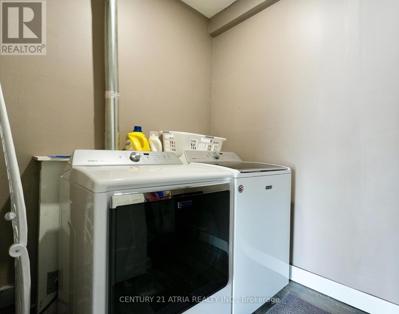












36 LANSING SQUARE

,
Brampton (Heart Lake West),




Ontario
L6Z1E6

