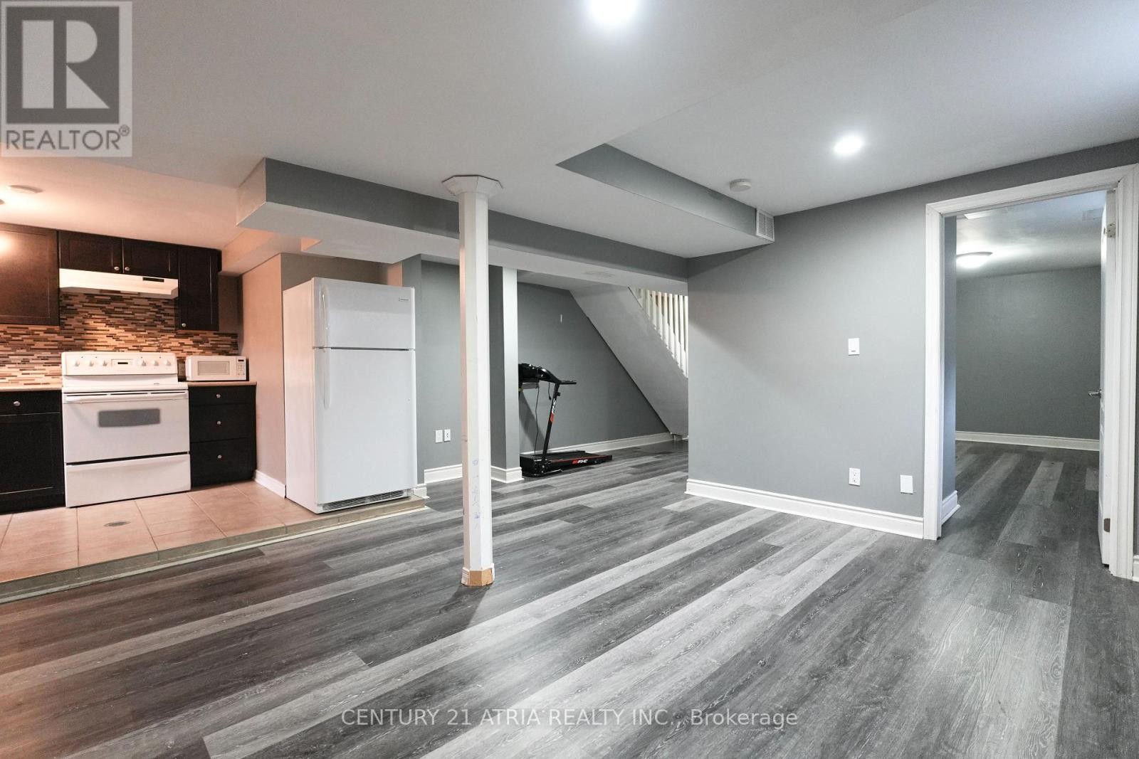 












36 LANSING SQUARE

,
Brampton (Heart Lake West),




Ontario
L6Z1E6

