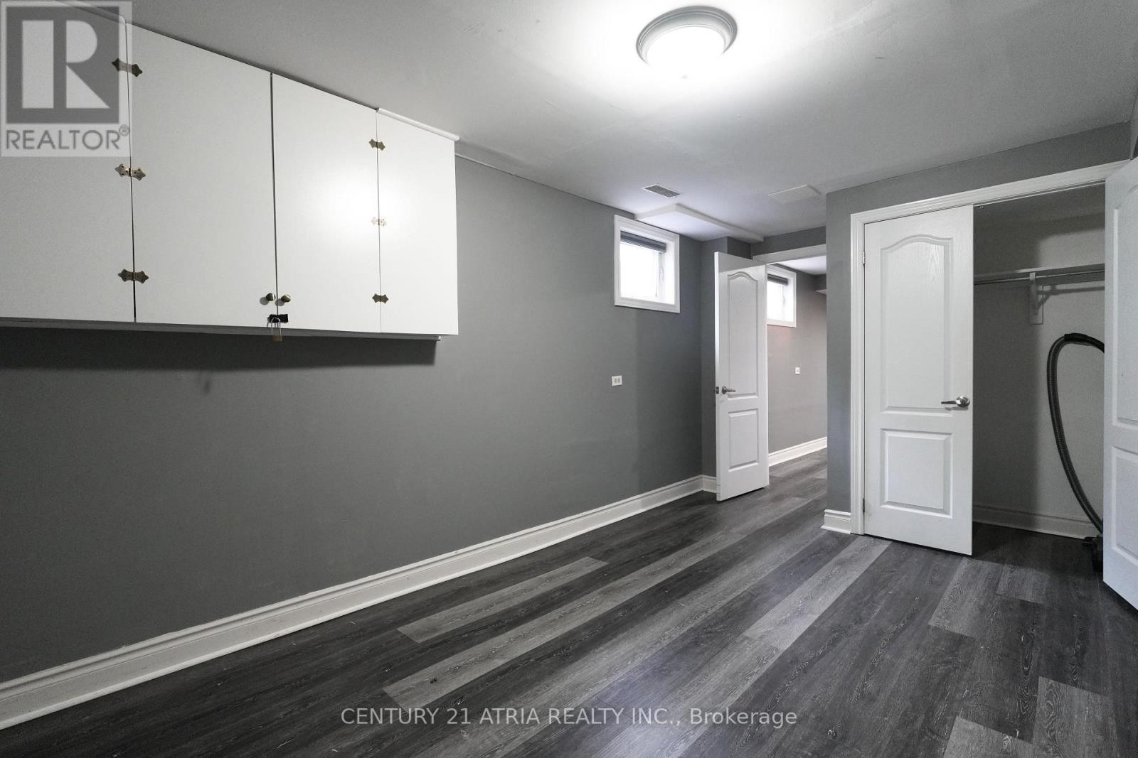 












36 LANSING SQUARE

,
Brampton (Heart Lake West),




Ontario
L6Z1E6

