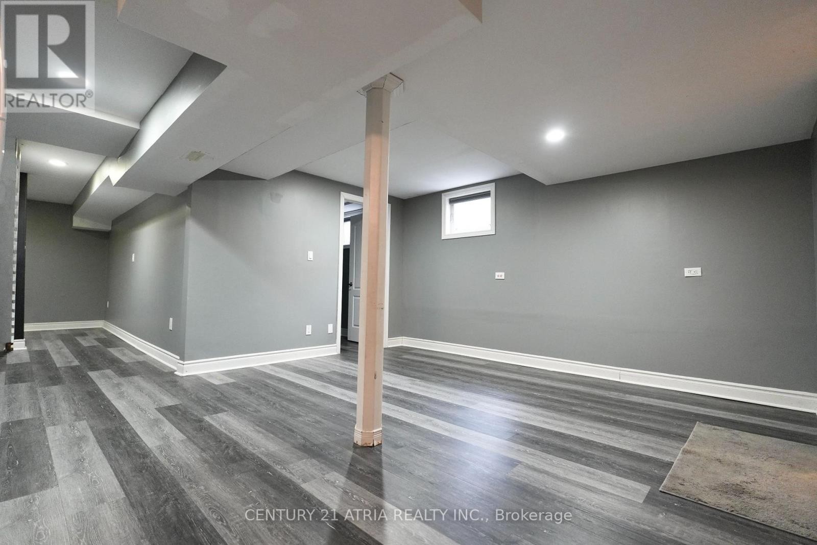 












36 LANSING SQUARE

,
Brampton (Heart Lake West),




Ontario
L6Z1E6

