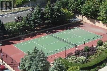 












1805 - 135 HILLCREST AVENUE

,
Mississauga (Cooksville),




Ontario
L5B4B1

