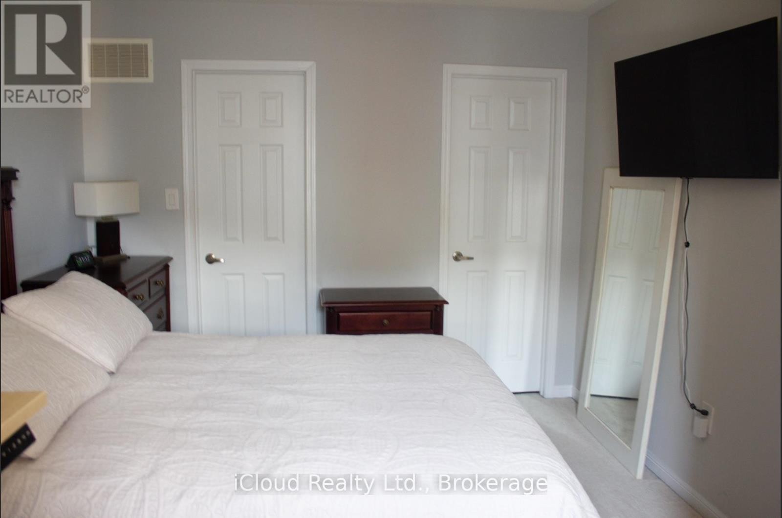 












118 BAYCLIFFE CRESCENT

,
Brampton (Northwest Brampton),




Ontario
L7A3Z4

