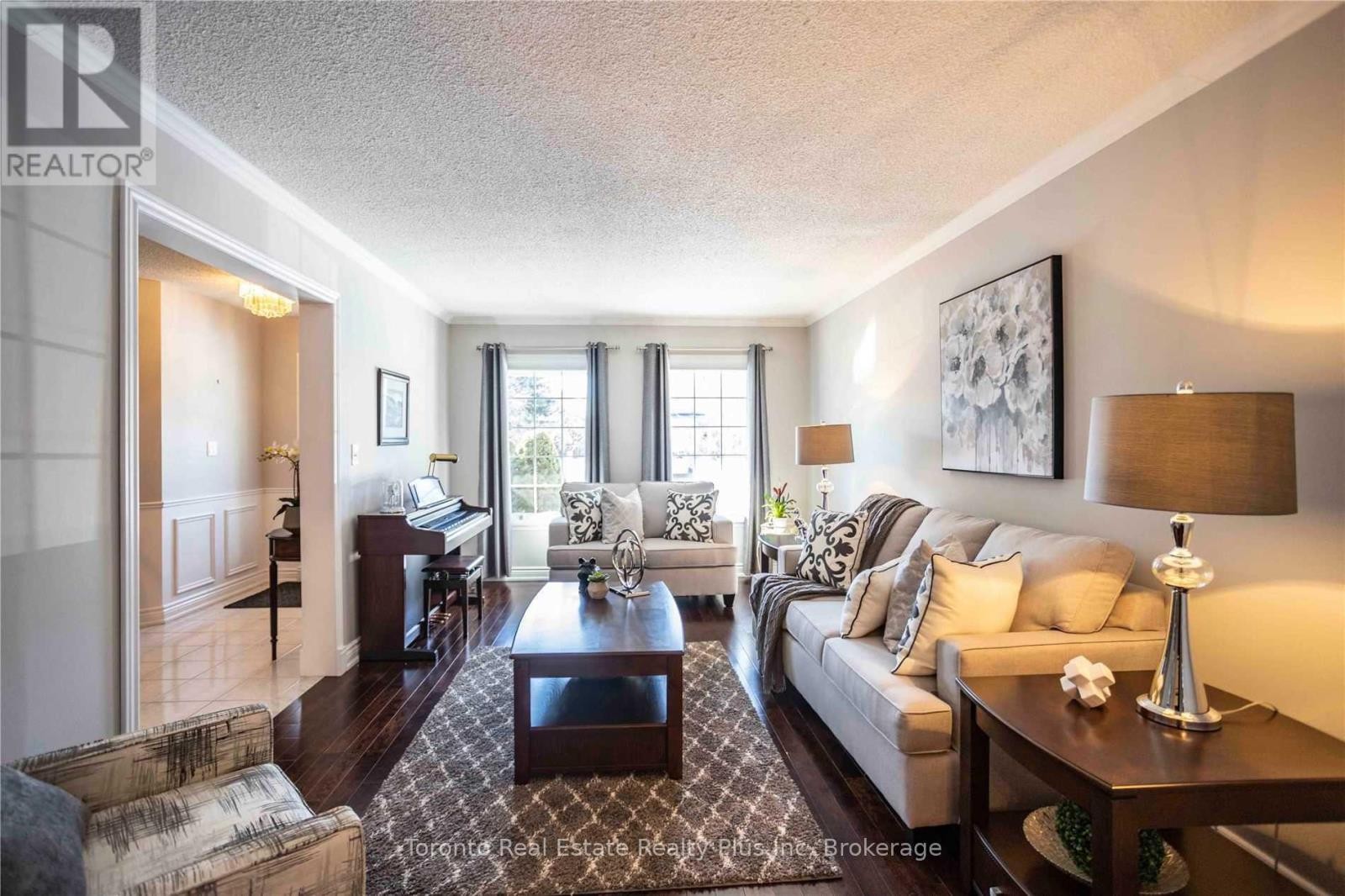 












48 NEWBURY CRESCENT

,
Brampton (Westgate),




Ontario
L6S5L6

