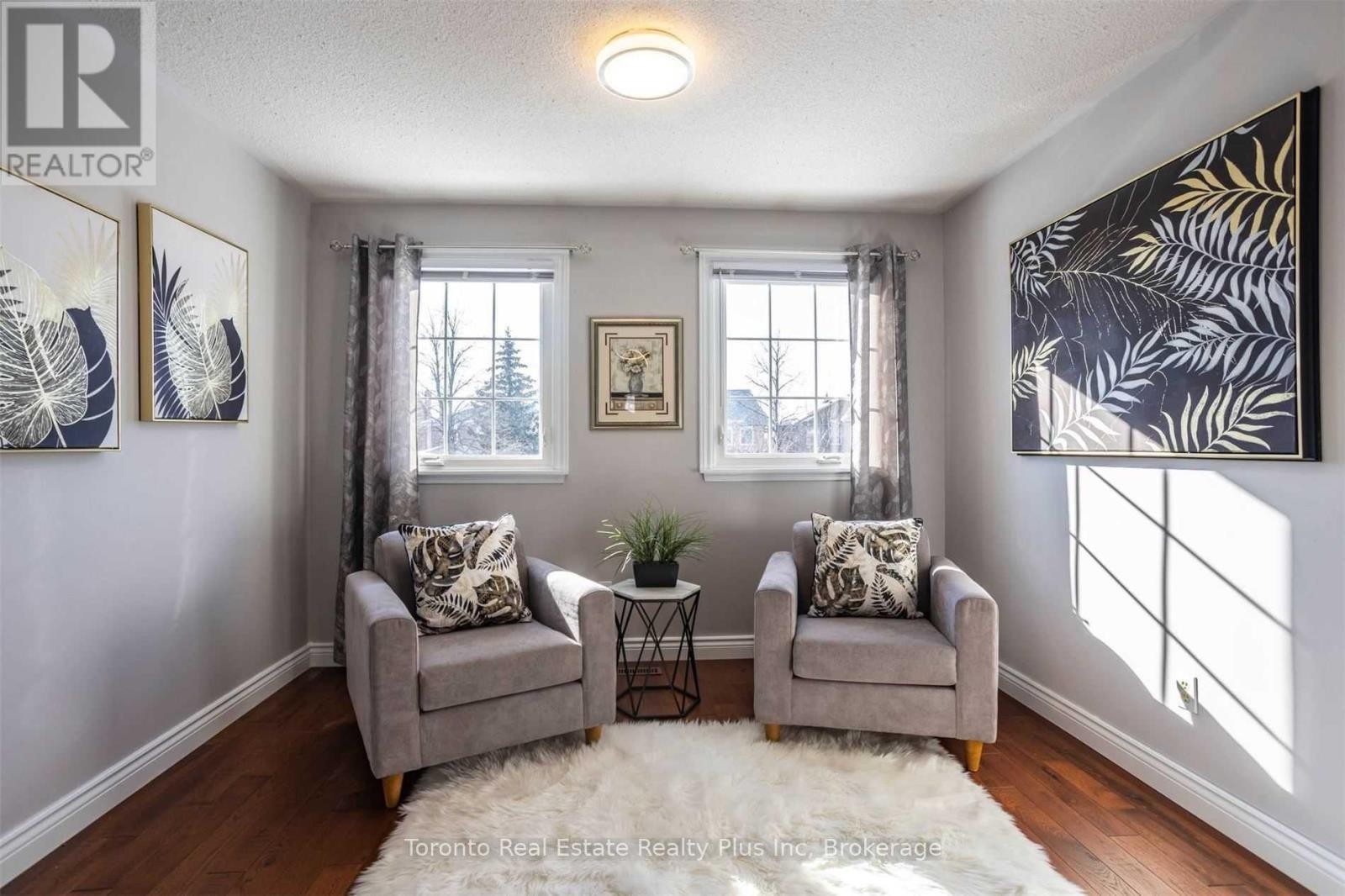 












48 NEWBURY CRESCENT

,
Brampton (Westgate),




Ontario
L6S5L6

