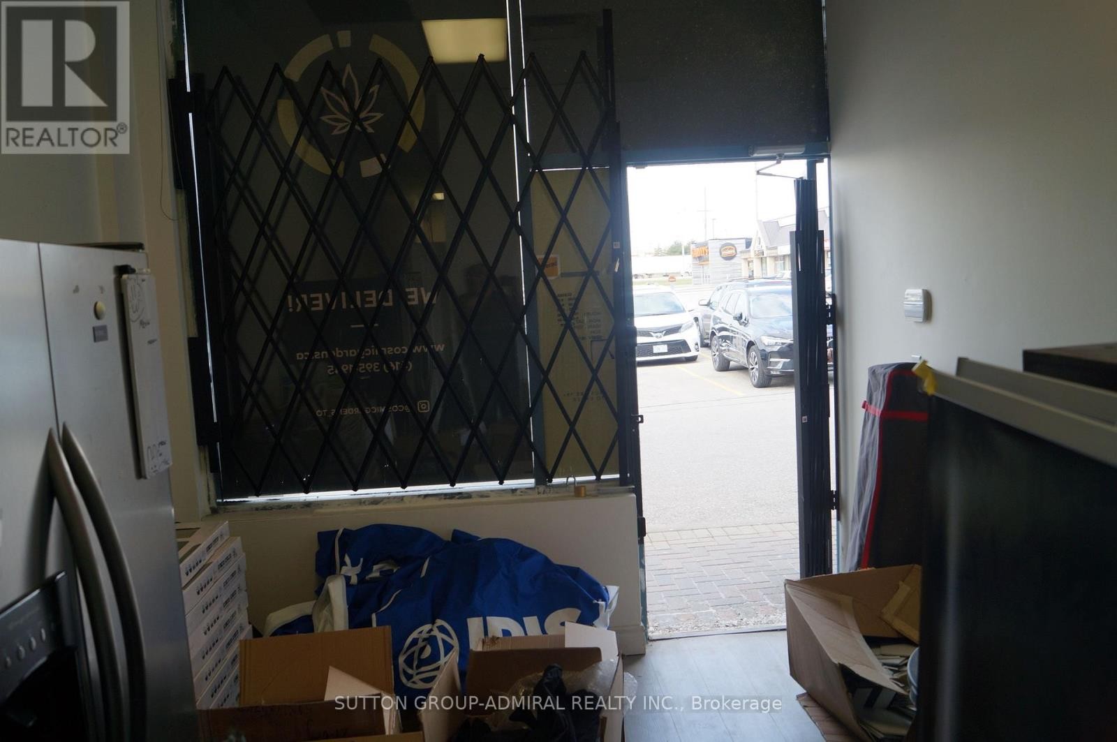 












17 - 6620 FINCH AVENUE W

,
Toronto (West Humber-Clairville),




Ontario
M9V5H7

