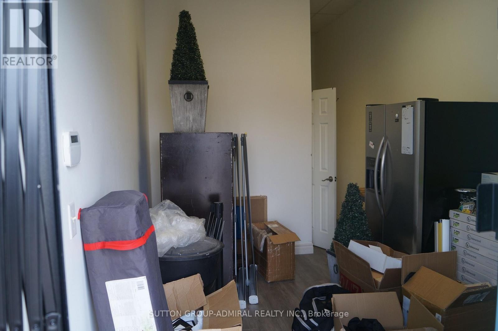 












17 - 6620 FINCH AVENUE W

,
Toronto (West Humber-Clairville),




Ontario
M9V5H7

