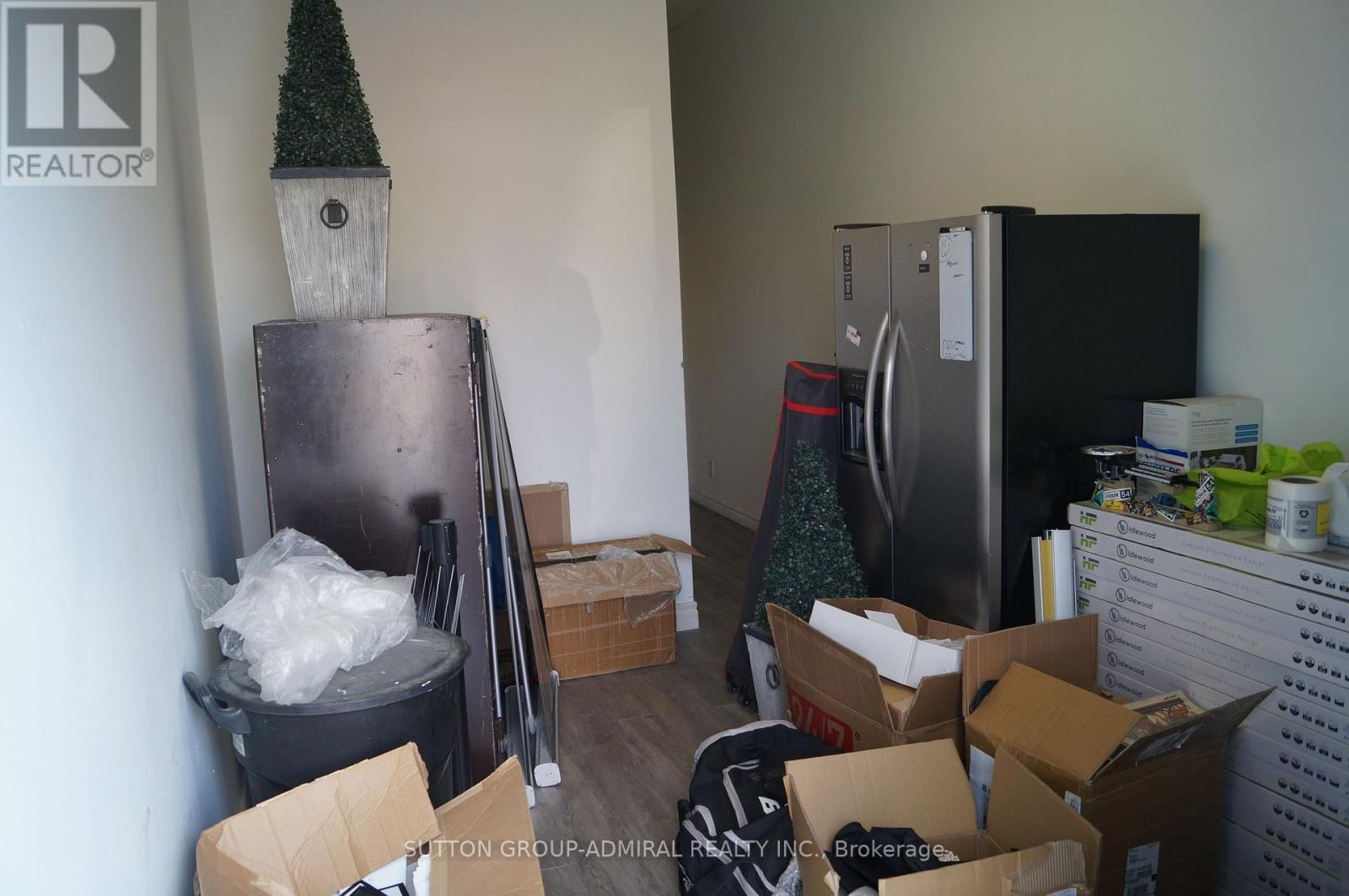 












17 - 6620 FINCH AVENUE W

,
Toronto (West Humber-Clairville),




Ontario
M9V5H7

