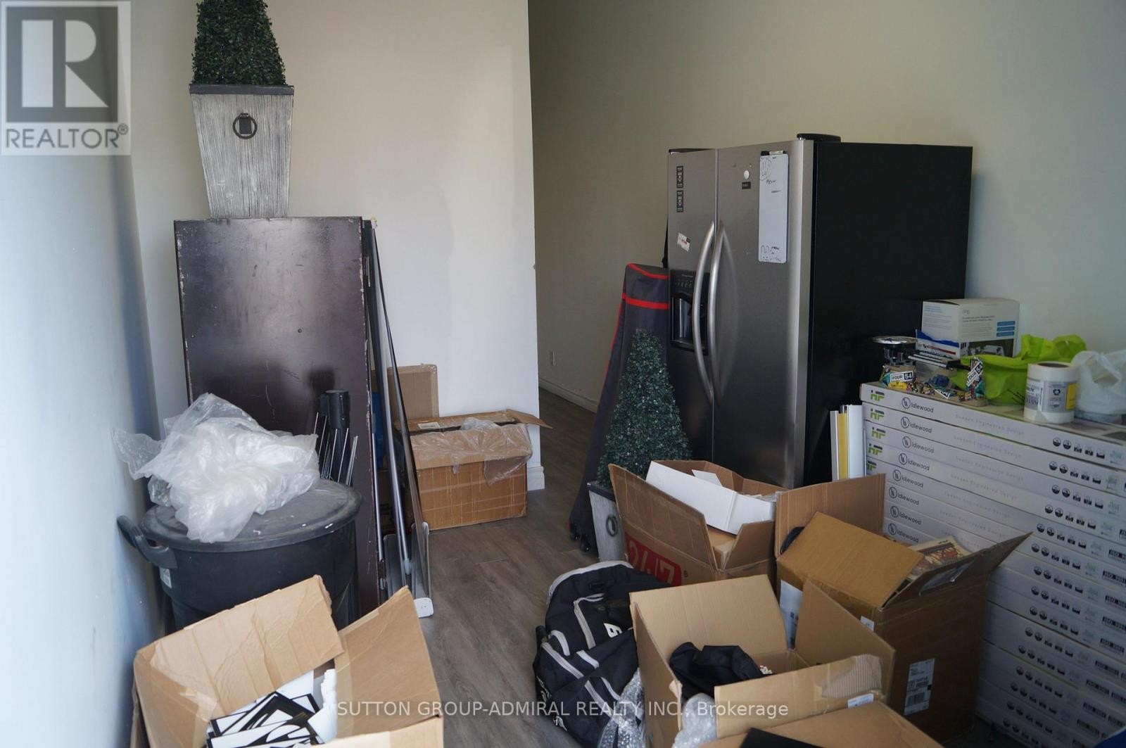 












17 - 6620 FINCH AVENUE W

,
Toronto (West Humber-Clairville),




Ontario
M9V5H7


