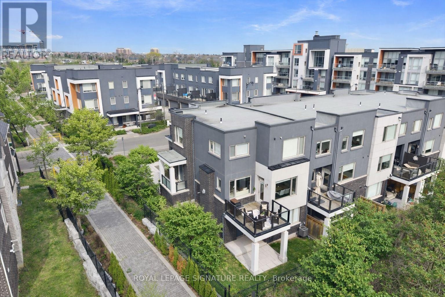 












19 - 3042 CREEKSHORE COMMON

,
Oakville (GO Glenorchy),




Ontario
L6M0Y6

