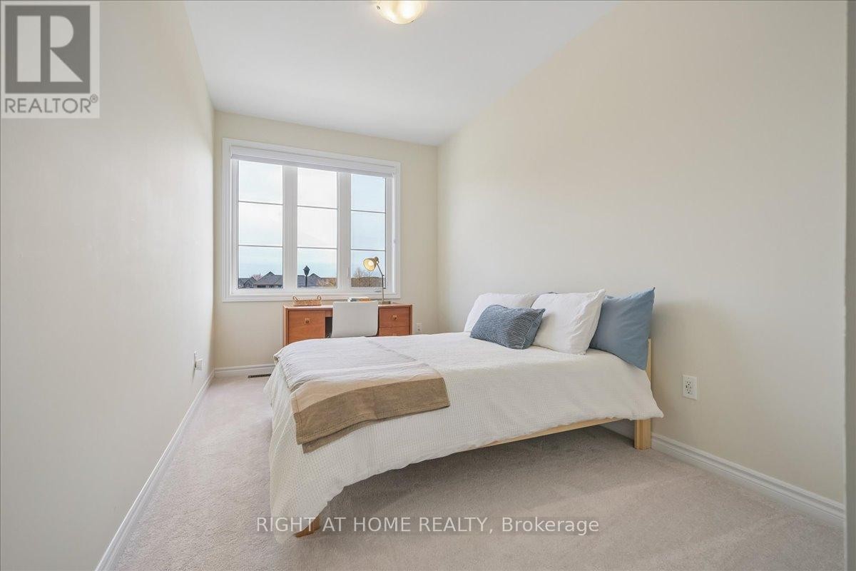 












2092 ELLERSTON COMMON

,
Burlington (Tyandaga),




Ontario
L7P0V6

