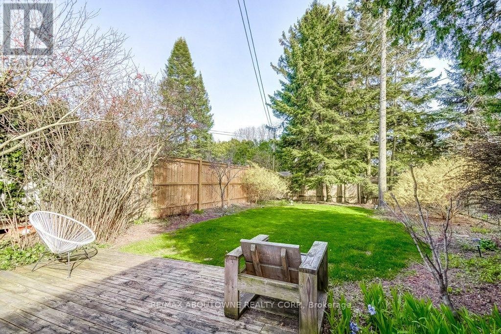 












2180 CAROLINE STREET

,
Burlington (Brant),




Ontario
L7R1M3

