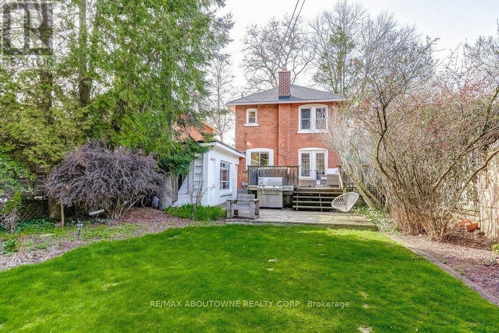 












2180 CAROLINE STREET

,
Burlington (Brant),




Ontario
L7R1M3

