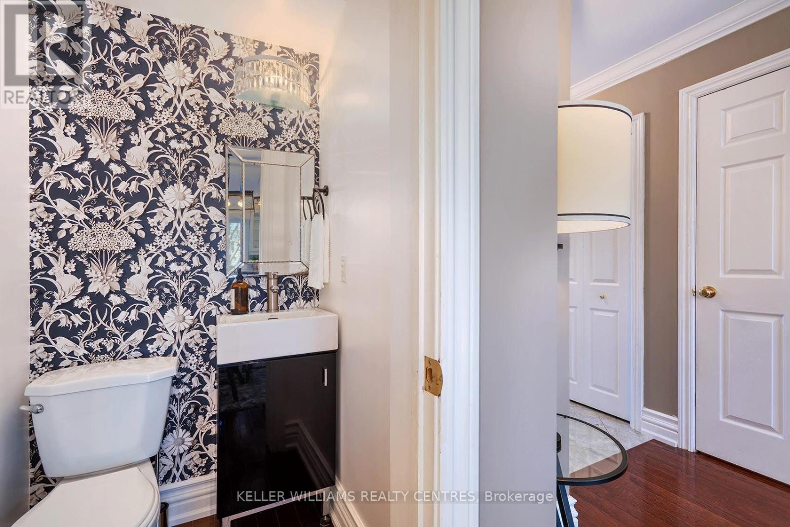 












20 - 6779 GLEN ERIN DRIVE

,
Mississauga (Meadowvale),




Ontario
L5N2C1

