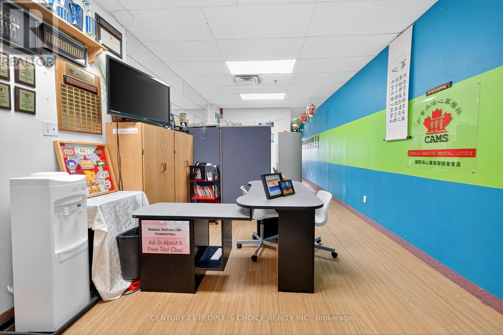 












216 - 1550 SOUTH GATEWAY ROAD

,
Mississauga (Northeast),




Ontario
L4W5G6

