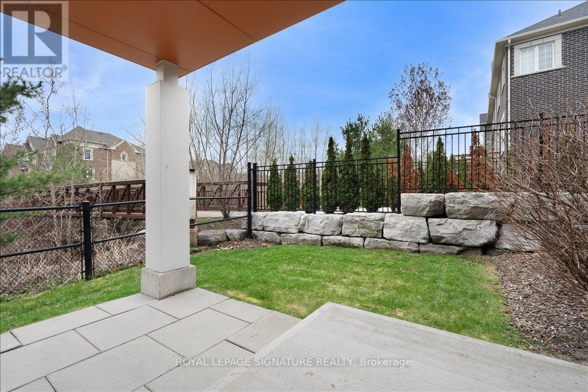 












19 - 3042 CREEKSHORE COMMON

,
Oakville (GO Glenorchy),




Ontario
L6M0Y6

