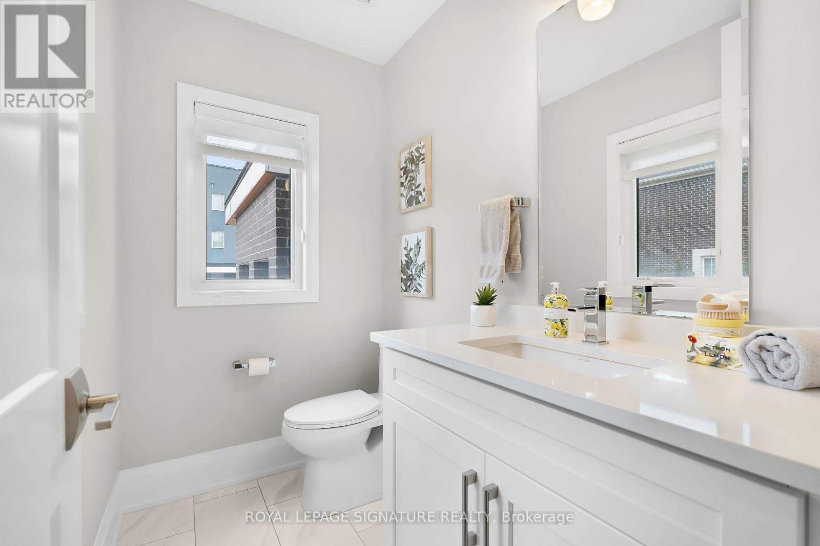 












19 - 3042 CREEKSHORE COMMON

,
Oakville (GO Glenorchy),




Ontario
L6M0Y6

