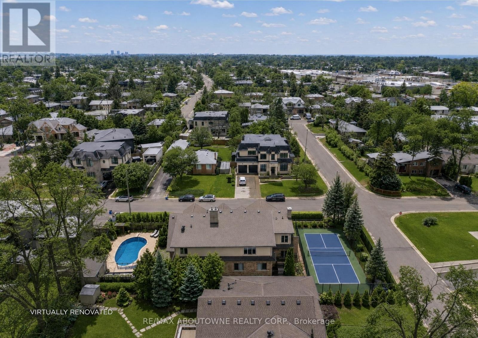 












390 SEATON DRIVE

,
Oakville (WO West),




Ontario
L6L3Y2

