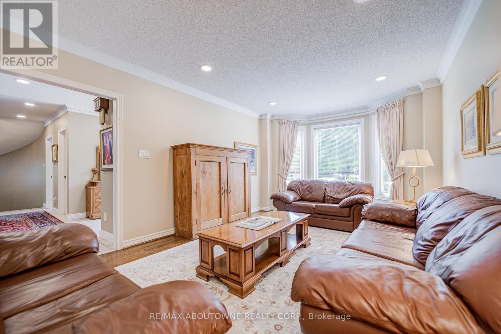 












1471 THE LINKS DRIVE

,
Oakville (GA Glen Abbey),




Ontario
L6M2P2

