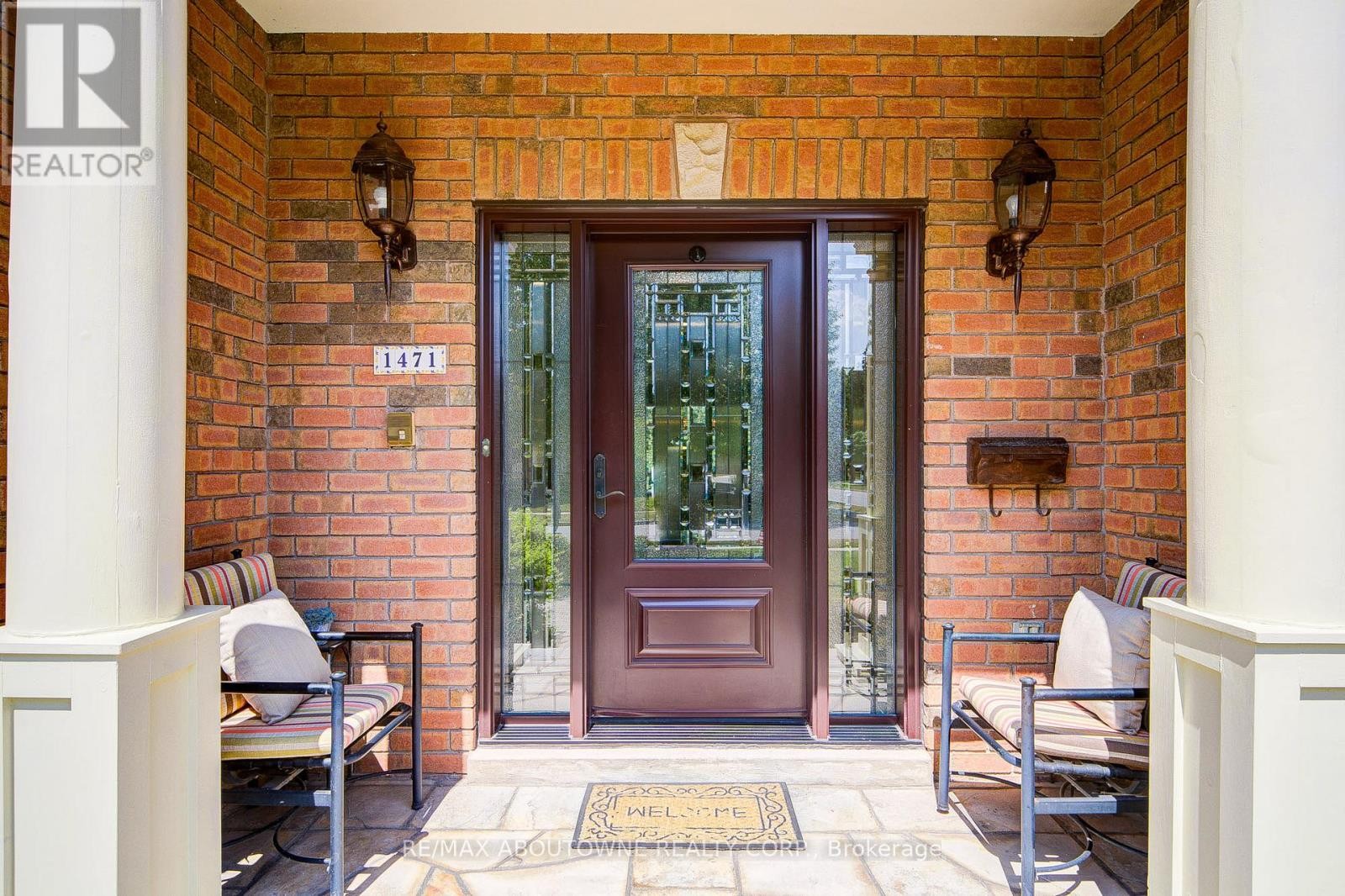 












1471 THE LINKS DRIVE

,
Oakville (GA Glen Abbey),




Ontario
L6M2P2


