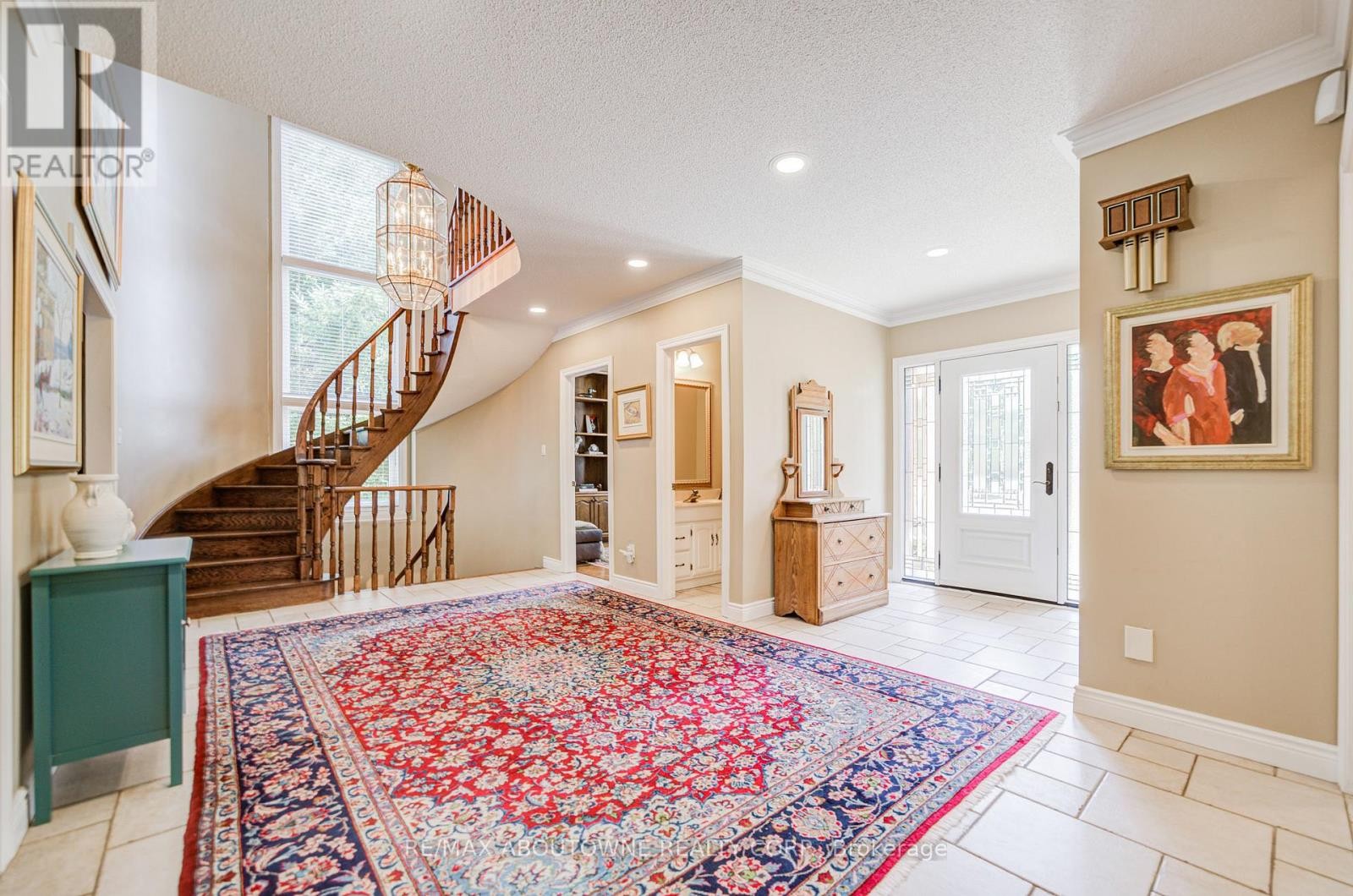












1471 THE LINKS DRIVE

,
Oakville (GA Glen Abbey),




Ontario
L6M2P2

