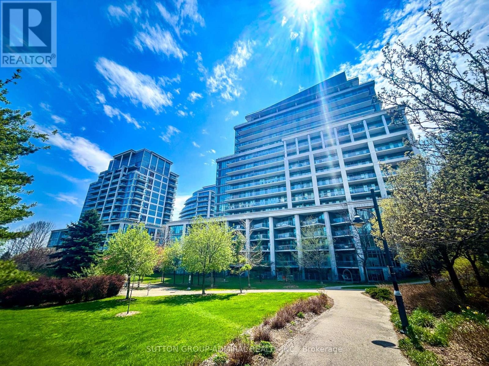












415 - 2119 LAKE SHORE BOULEVARD W

,
Toronto (Mimico),




Ontario
M8V4E8

