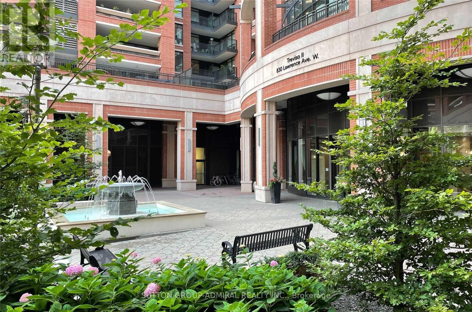












2911 - 830 LAWRENCE AVENUE W

,
Toronto (Yorkdale-Glen Park),




Ontario
M6A0B6

