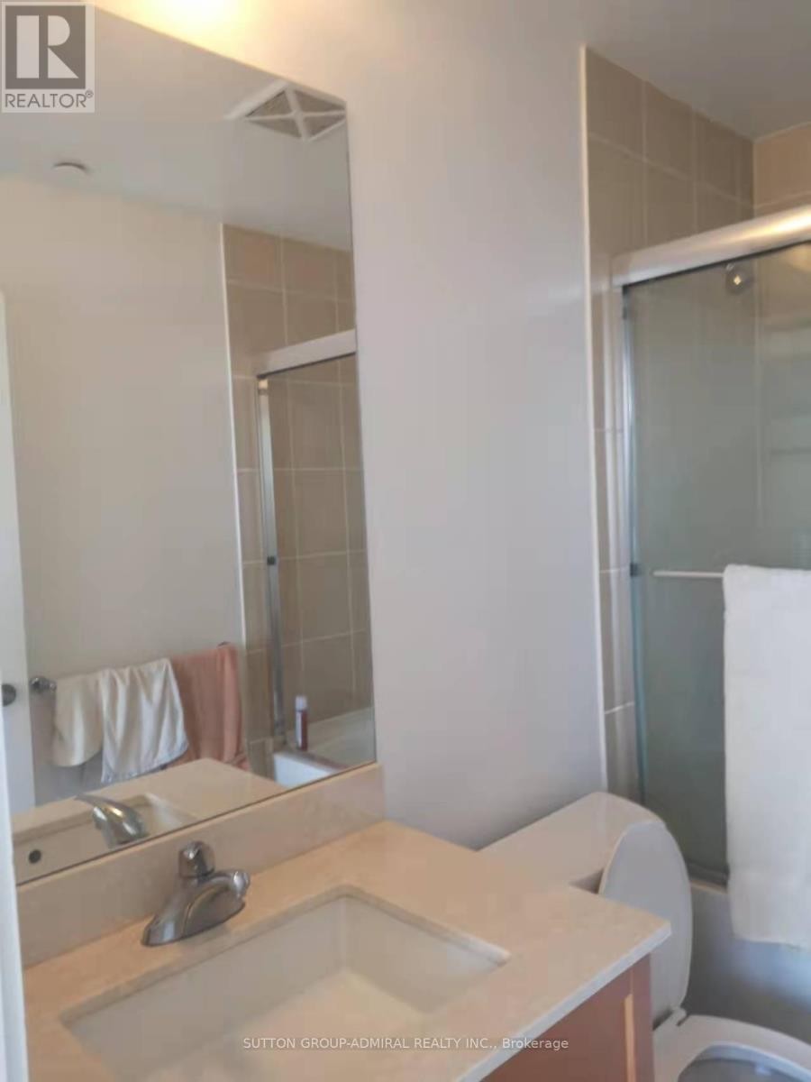 












2911 - 830 LAWRENCE AVENUE W

,
Toronto (Yorkdale-Glen Park),




Ontario
M6A0B6

