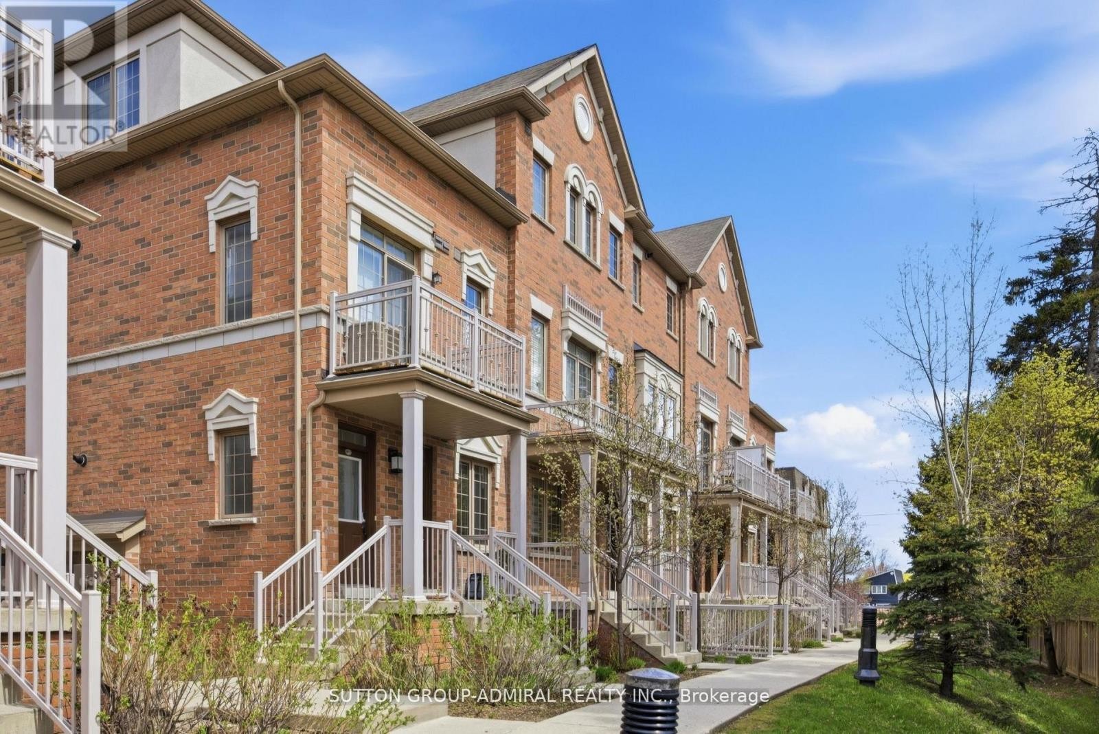 












56 - 180 HOWDEN BOULEVARD

,
Brampton (Westgate),




Ontario
L6S0E6

