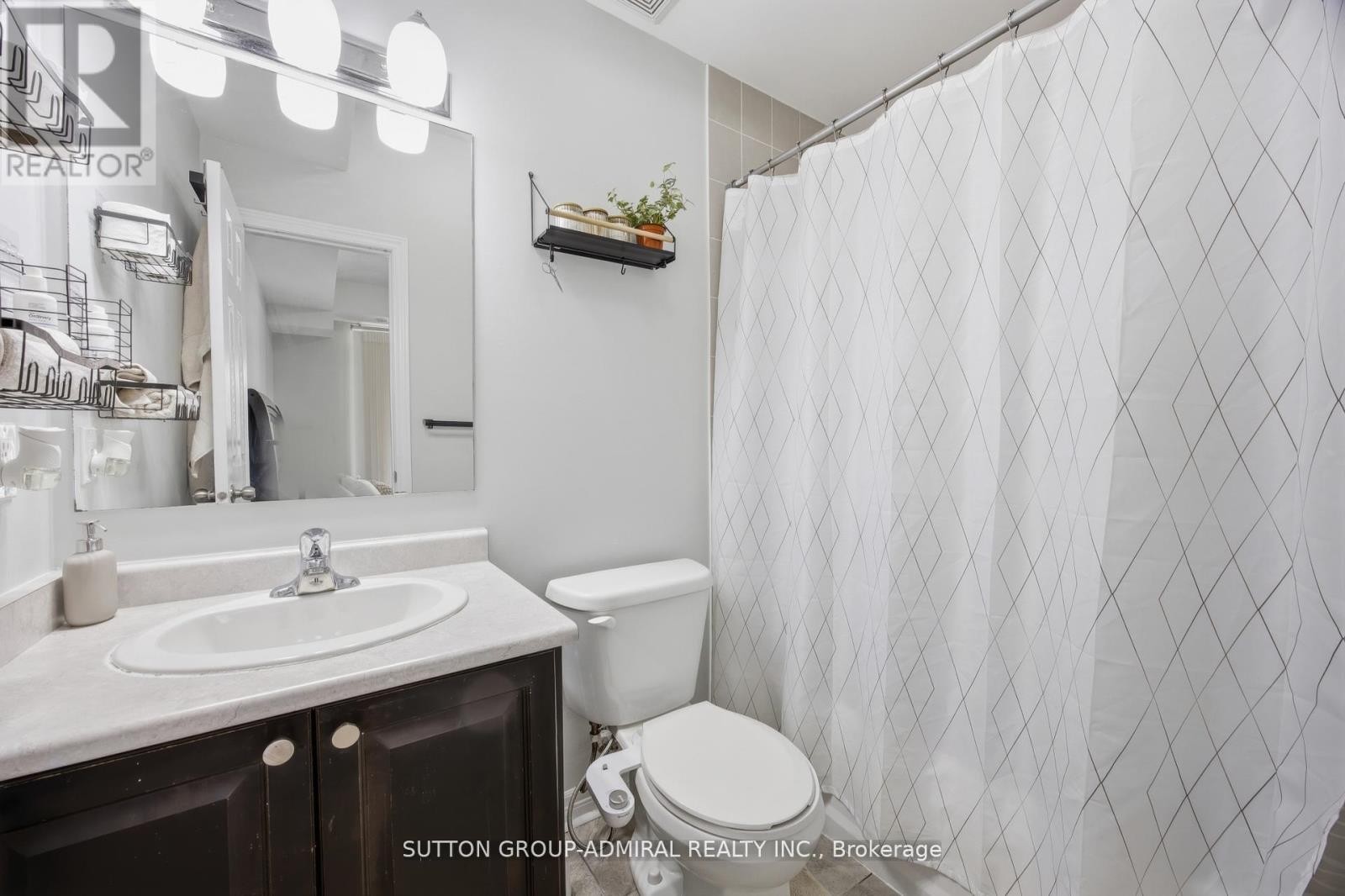 












56 - 180 HOWDEN BOULEVARD

,
Brampton (Westgate),




Ontario
L6S0E6

