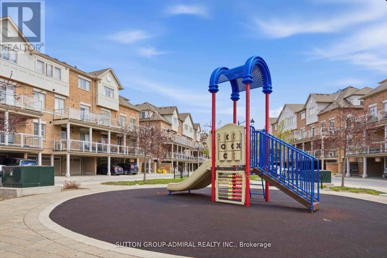 












56 - 180 HOWDEN BOULEVARD

,
Brampton (Westgate),




Ontario
L6S0E6

