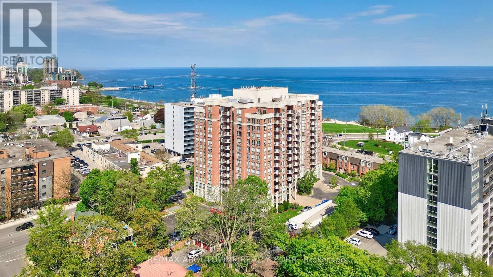 












606 - 442 MAPLE AVE. AVENUE

,
Burlington (Brant),




Ontario
L7S2L7

