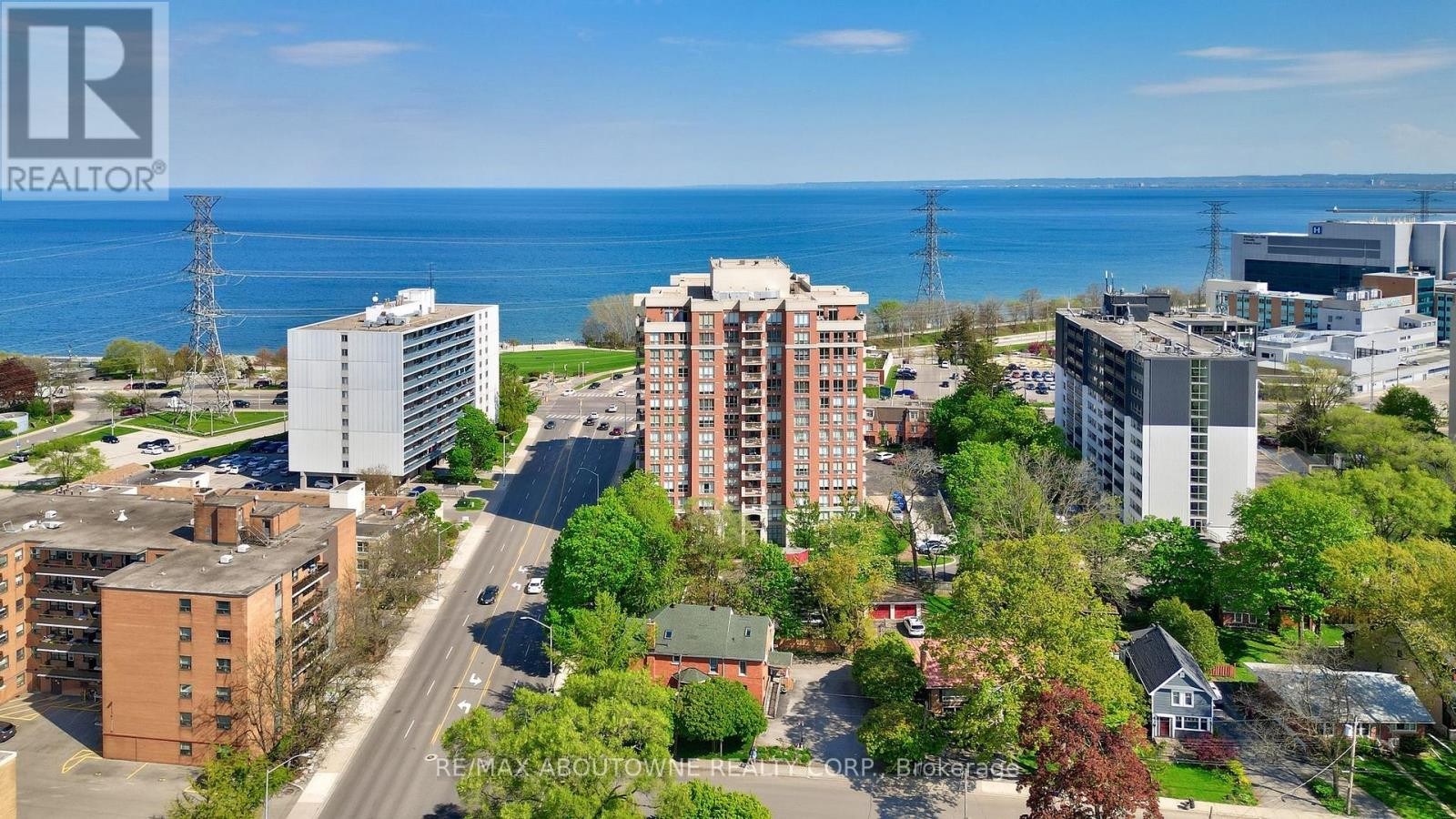 












606 - 442 MAPLE AVE. AVENUE

,
Burlington (Brant),




Ontario
L7S2L7

