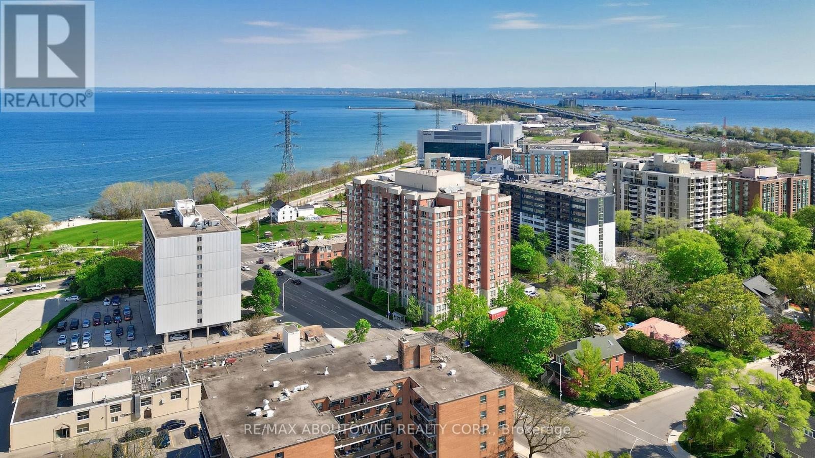 












606 - 442 MAPLE AVE. AVENUE

,
Burlington (Brant),




Ontario
L7S2L7

