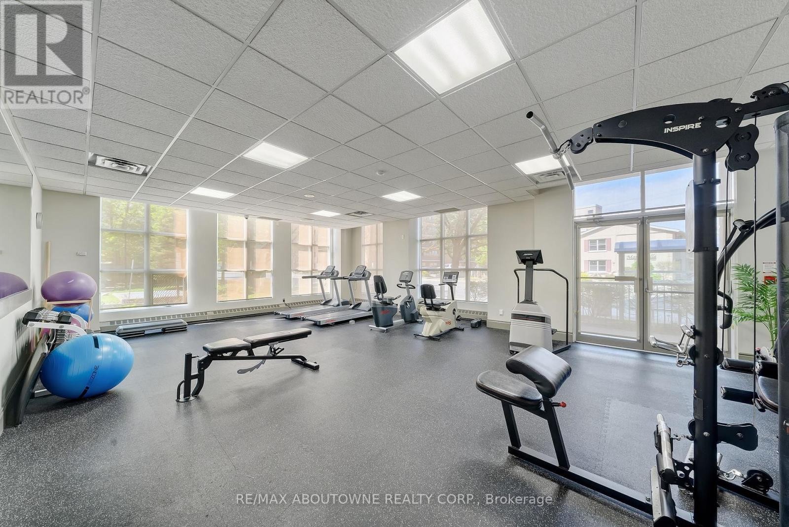 












606 - 442 MAPLE AVE. AVENUE

,
Burlington (Brant),




Ontario
L7S2L7

