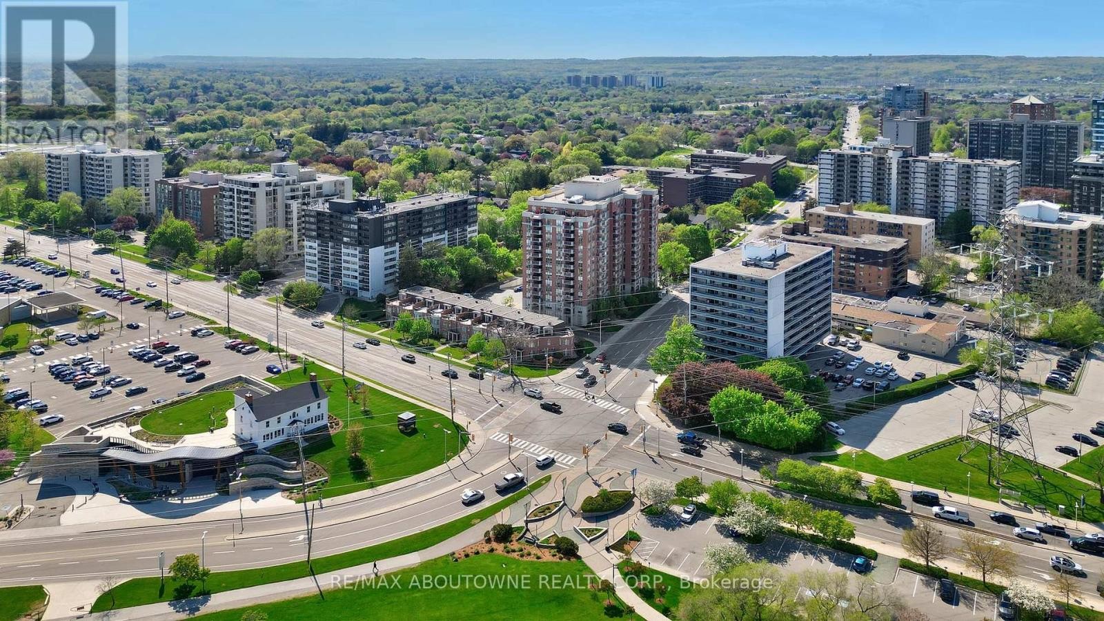 












606 - 442 MAPLE AVE. AVENUE

,
Burlington (Brant),




Ontario
L7S2L7

