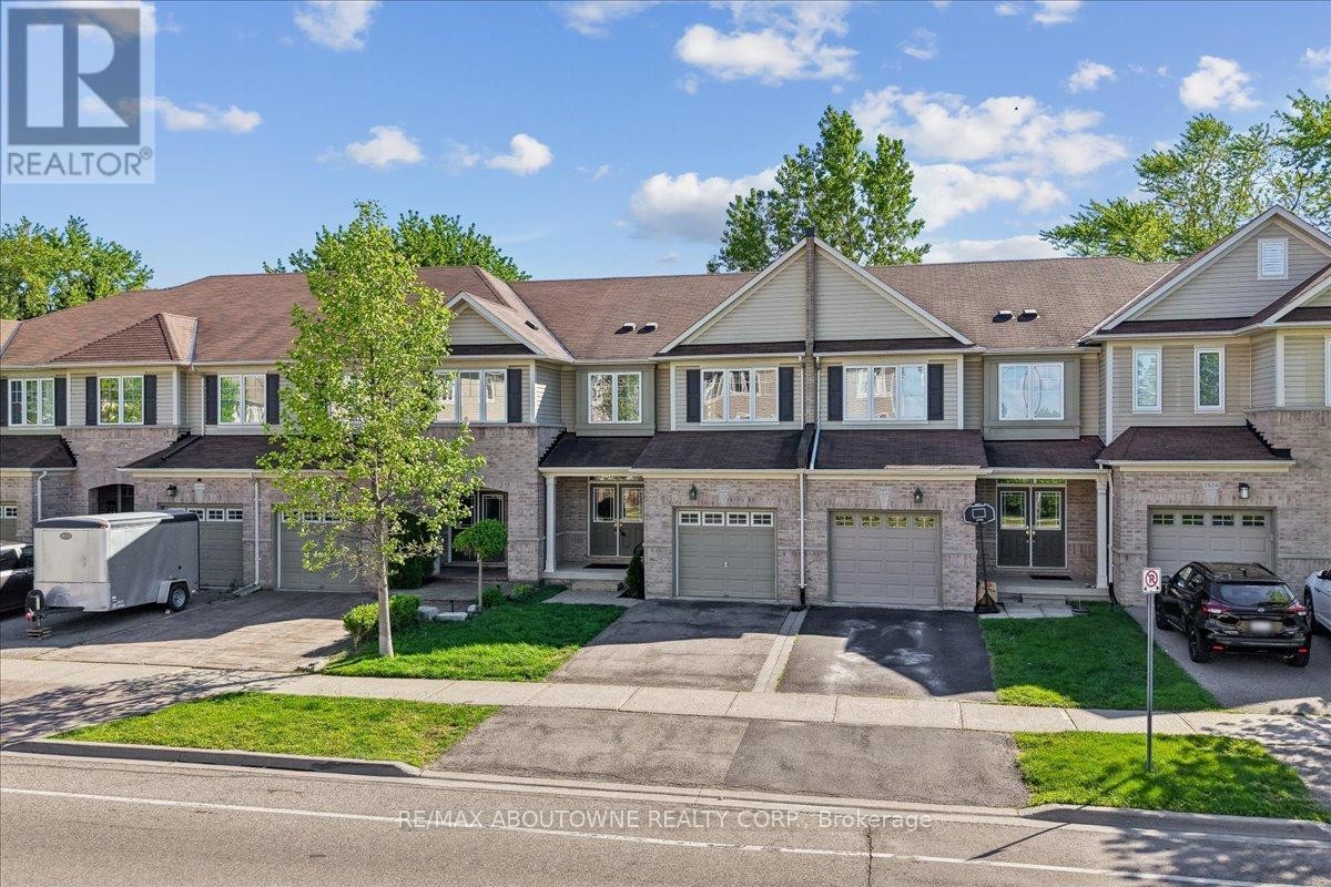 












2020 COLONEL WILLIAM PARKWAY

,
Oakville (BC Bronte Creek),




Ontario
L6M0L9

