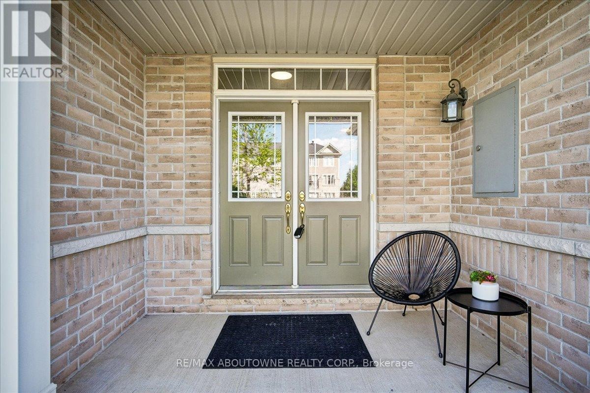 












2020 COLONEL WILLIAM PARKWAY

,
Oakville (BC Bronte Creek),




Ontario
L6M0L9

