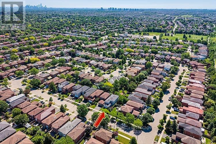 












3372 BOBWHITE MEWS

,
Mississauga (Lisgar),




Ontario
L5N6E7


