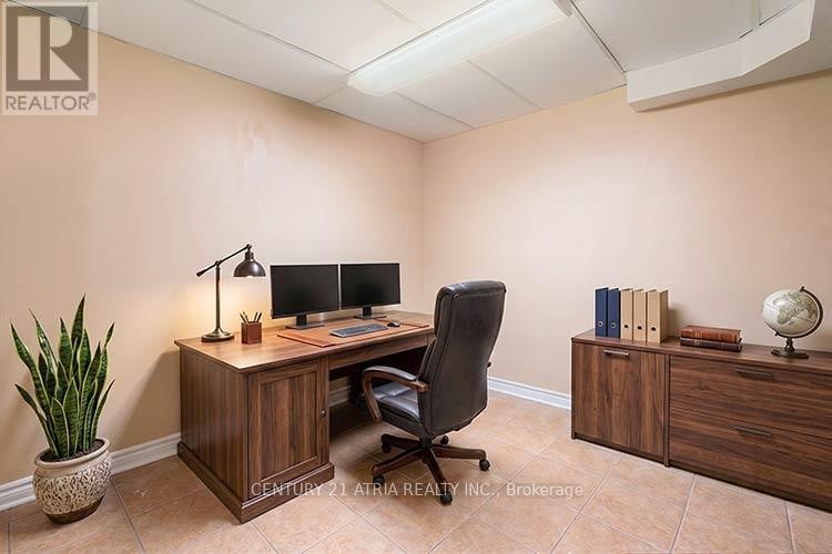 












3372 BOBWHITE MEWS

,
Mississauga (Lisgar),




Ontario
L5N6E7

