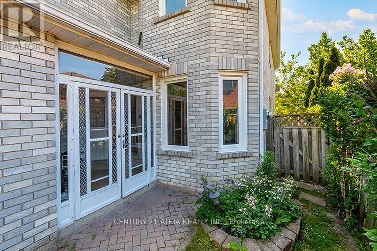 












3372 BOBWHITE MEWS

,
Mississauga (Lisgar),




Ontario
L5N6E7


