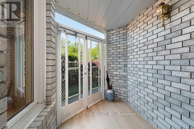 












3372 BOBWHITE MEWS

,
Mississauga (Lisgar),




Ontario
L5N6E7


