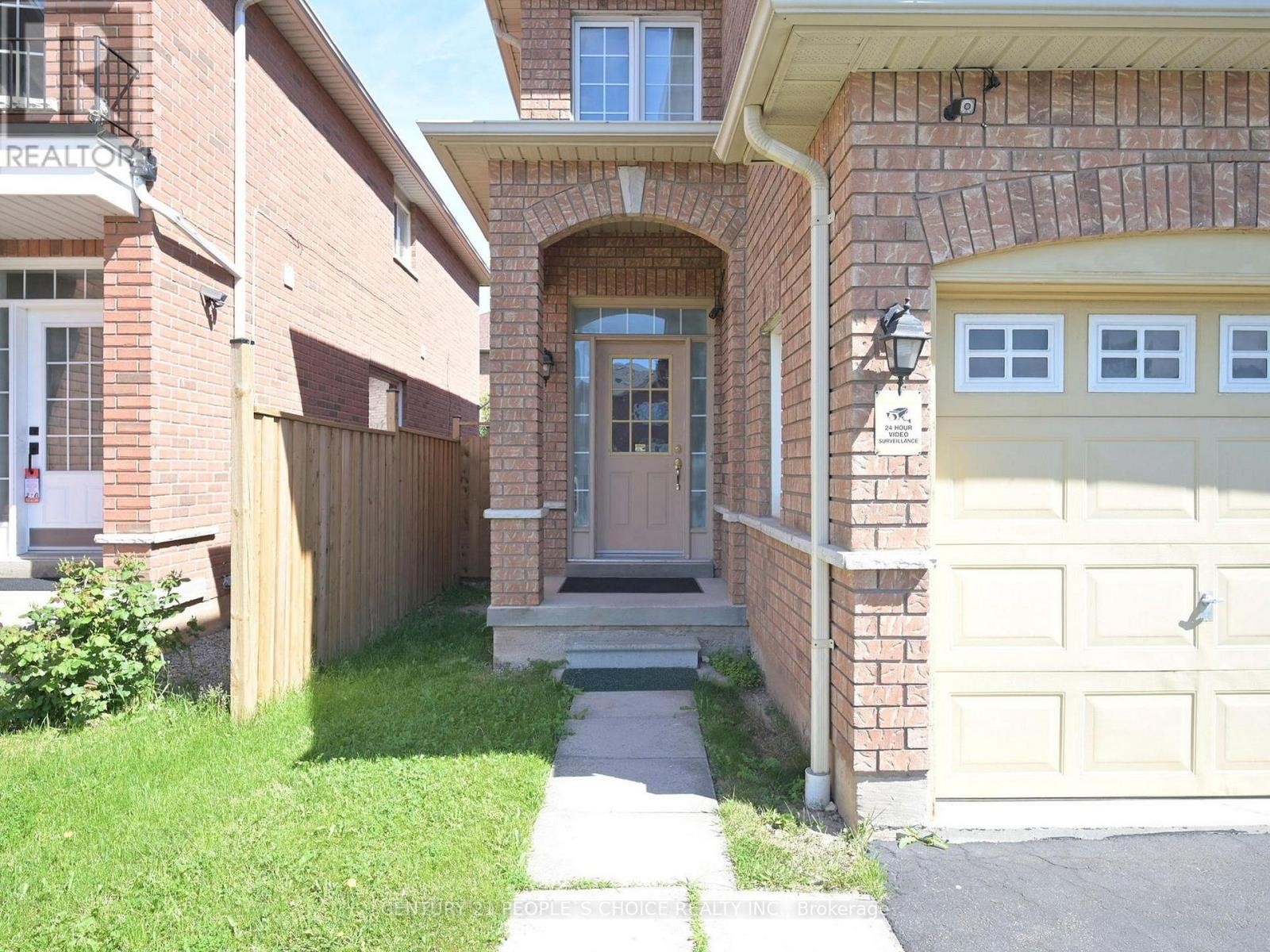 












1082 GALESWAY BOULEVARD

,
Mississauga (East Credit),




Ontario
L5V2T6

