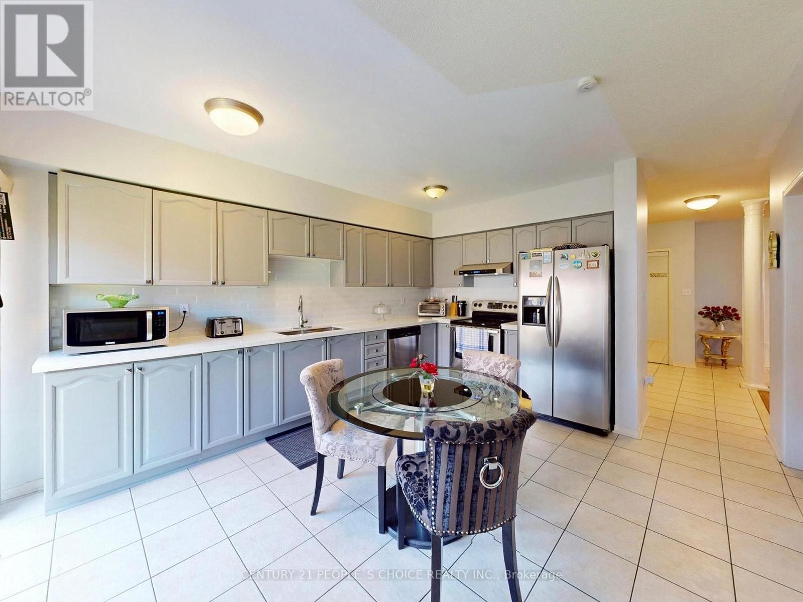 












1082 GALESWAY BOULEVARD

,
Mississauga (East Credit),




Ontario
L5V2T6

