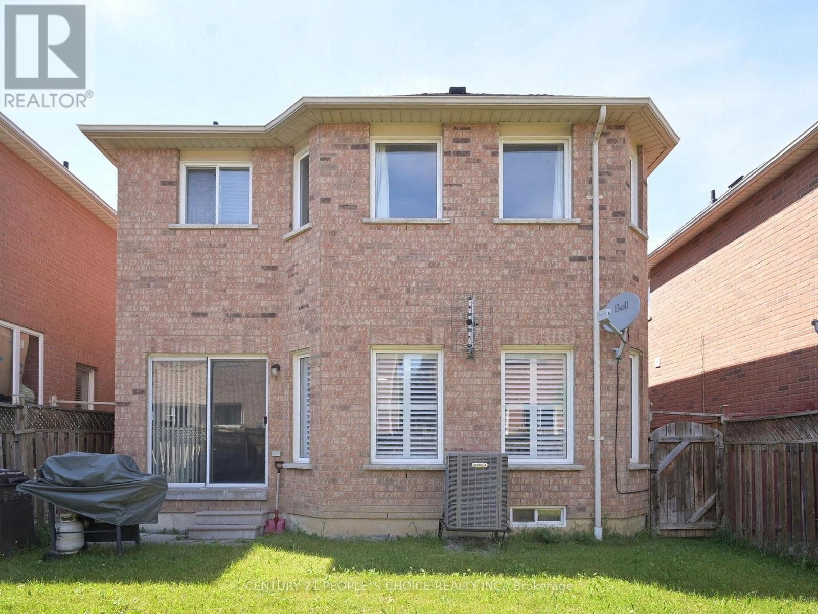 












1082 GALESWAY BOULEVARD

,
Mississauga (East Credit),




Ontario
L5V2T6

