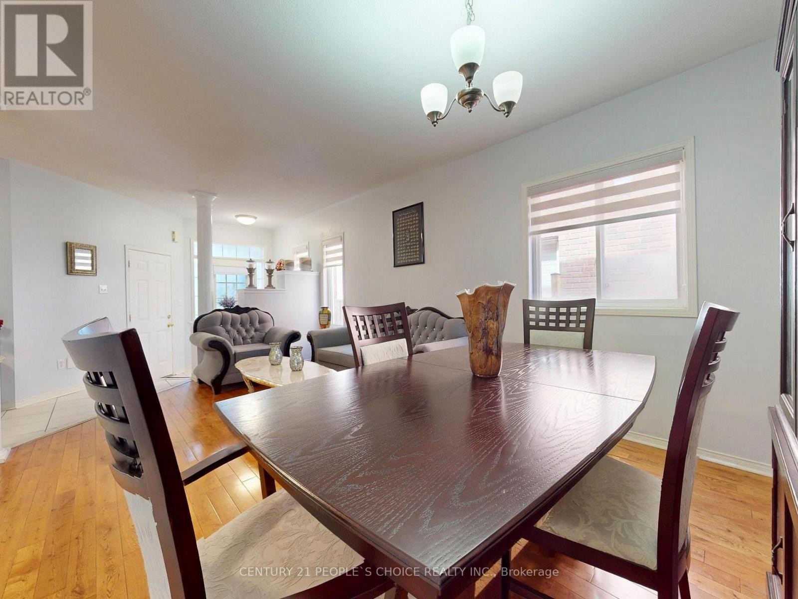 












1082 GALESWAY BOULEVARD

,
Mississauga (East Credit),




Ontario
L5V2T6

