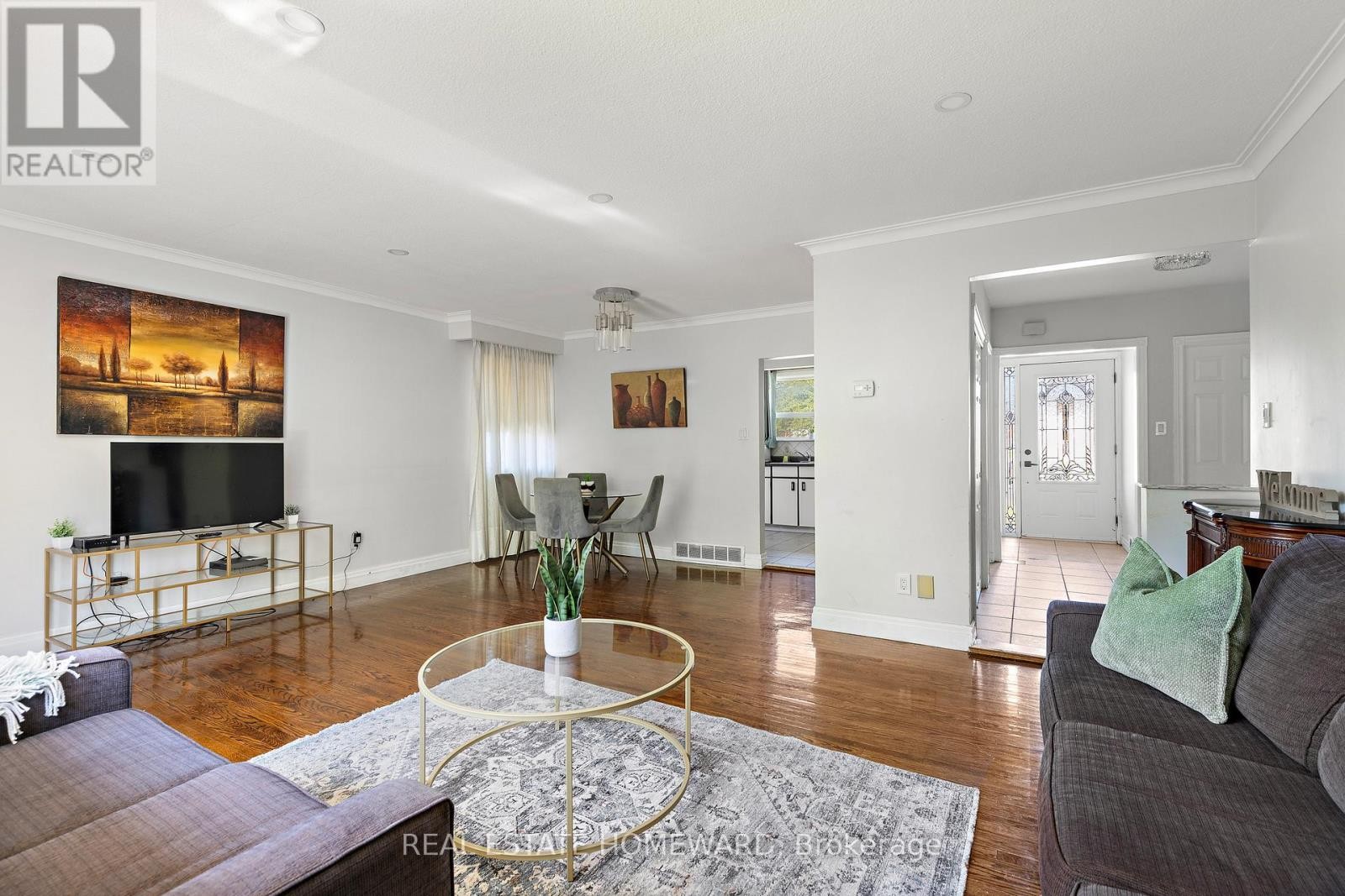 












85 LETCHWORTH CRESCENT

,
Toronto (Downsview-Roding-CFB),




Ontario
M3M1Z1

