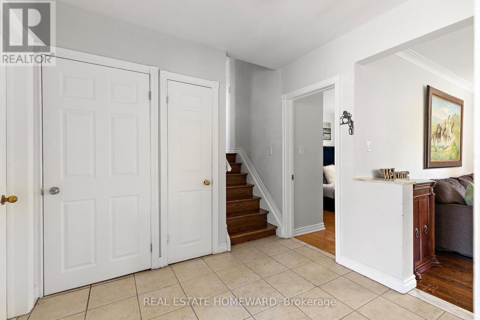 












85 LETCHWORTH CRESCENT

,
Toronto (Downsview-Roding-CFB),




Ontario
M3M1Z1

