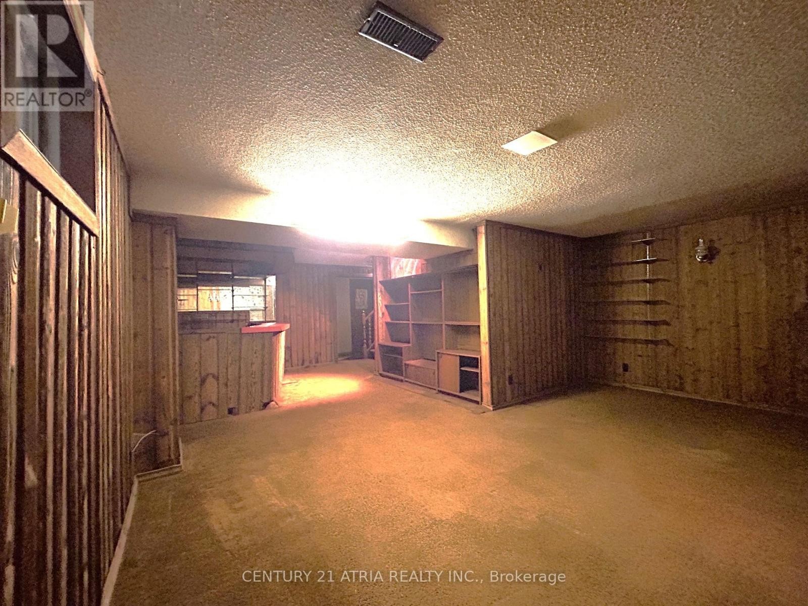 












3441 OAKGLADE CRESCENT

,
Mississauga (Erindale),




Ontario
L5C1X4


