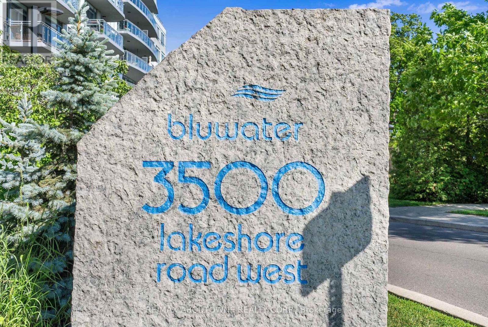 












205 - 3500 LAKESHORE ROAD W

,
Oakville (BR Bronte),




Ontario
L6L0B4


