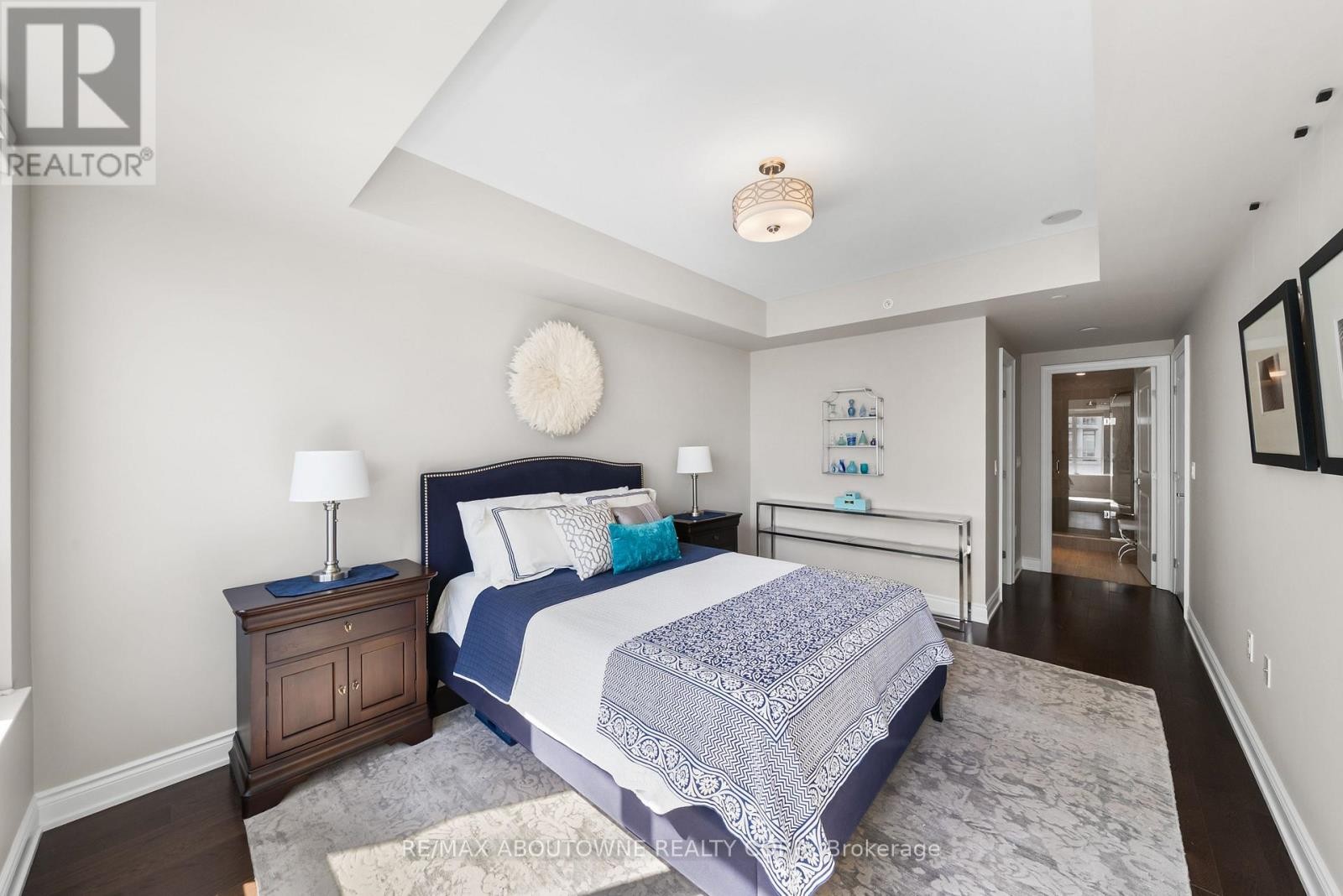 












205 - 3500 LAKESHORE ROAD W

,
Oakville (BR Bronte),




Ontario
L6L0B4

